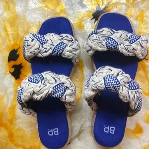 Sandals/blue